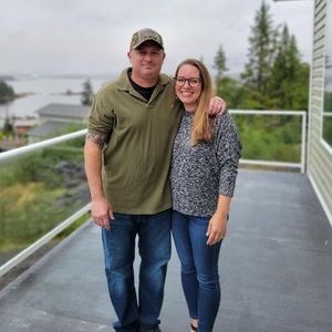 Meet your Posher, Winona-brad